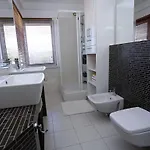 Apartment Lovely With Beautiful Pool