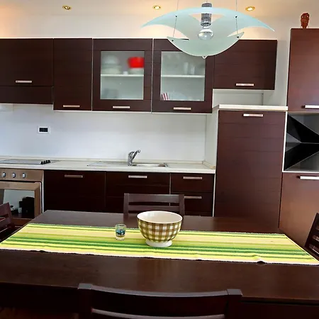 Apartment Lovely With Beautiful Pool Primosten