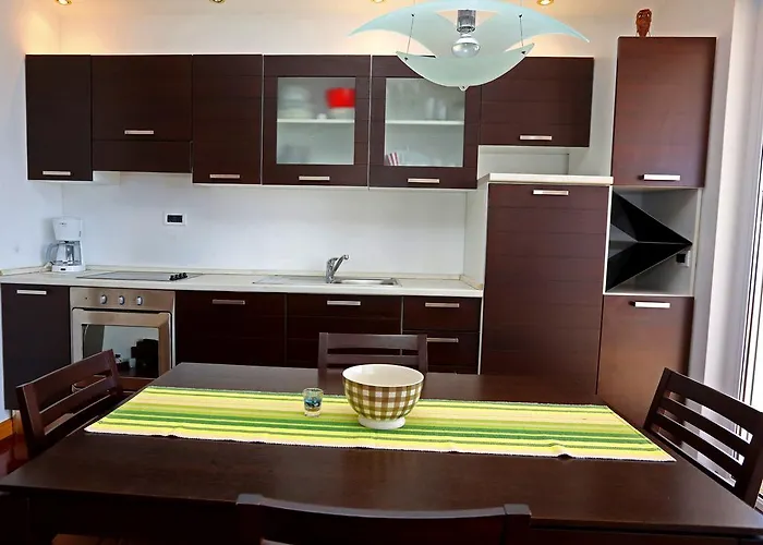 아파트 Lovely With Beautiful Pool 프리모스턴